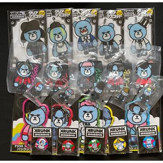 ビッグバン(BIGBANG)の BIGBANG KRUNK 5人　キーホルダー　チャーム　缶バッジ(ミュージシャン)