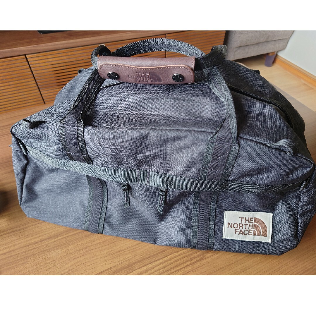 THE NORTH FACE(ザノースフェイス)のノースフェイス　ボストンバック　ブラック　３６Ｌ メンズのバッグ(ボストンバッグ)の商品写真