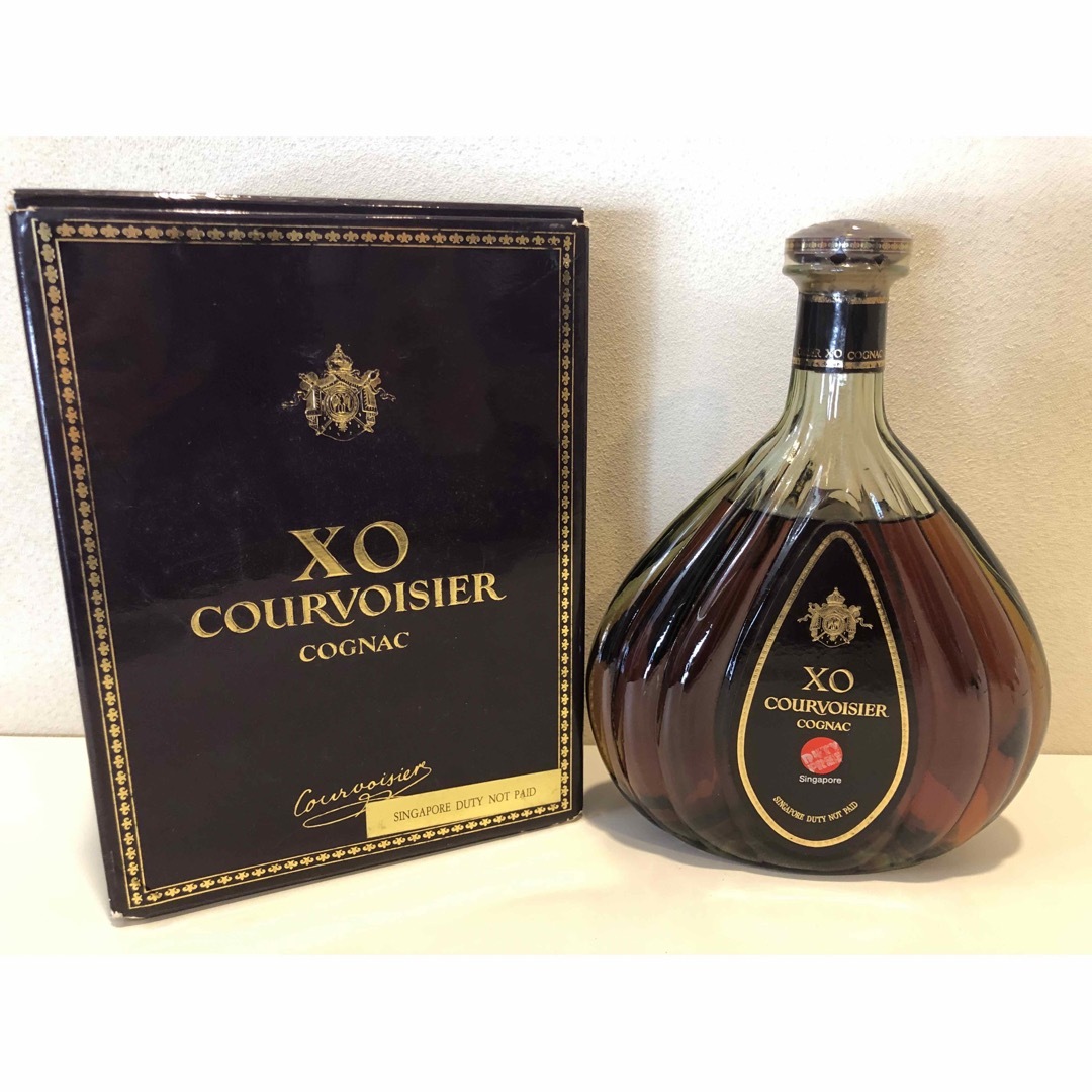 M-26 クルボアジェ XO 700ml コニャックブランデー 食品/飲料/酒の酒(ブランデー)の商品写真