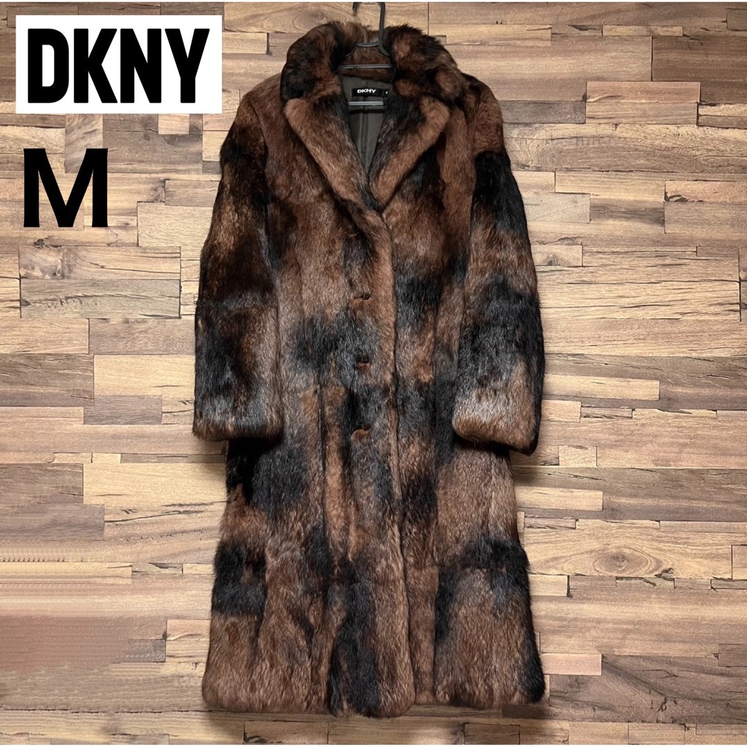 DKNY(ダナキャランニューヨーク)の【美品】 DKNY ダナキャラン ラビットファー ロングコート  レディースのジャケット/アウター(毛皮/ファーコート)の商品写真