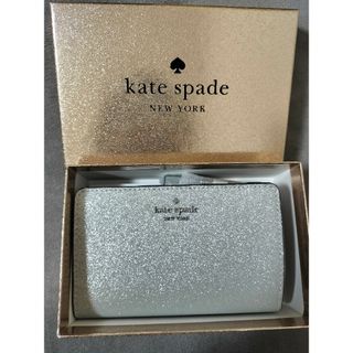 ケイトスペードニューヨーク(kate spade new york)の【定価49500円】ケイトスペード グリッター 二つ折り財布 キラキラ シルバー(財布)