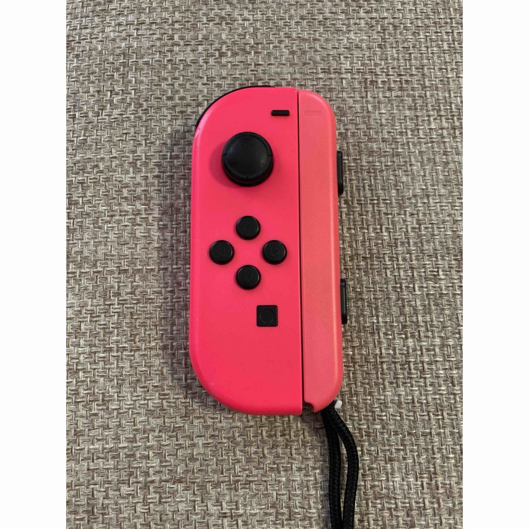 Nintendo Switch(ニンテンドースイッチ)のジャンク品 Nintendo Switch ジョイコン ピンク エンタメ/ホビーのゲームソフト/ゲーム機本体(その他)の商品写真