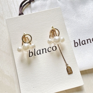 ブランコ(Blanco)のblanco tokyo CIRCLE 3PEARL ピアス ゴールド(ピアス)