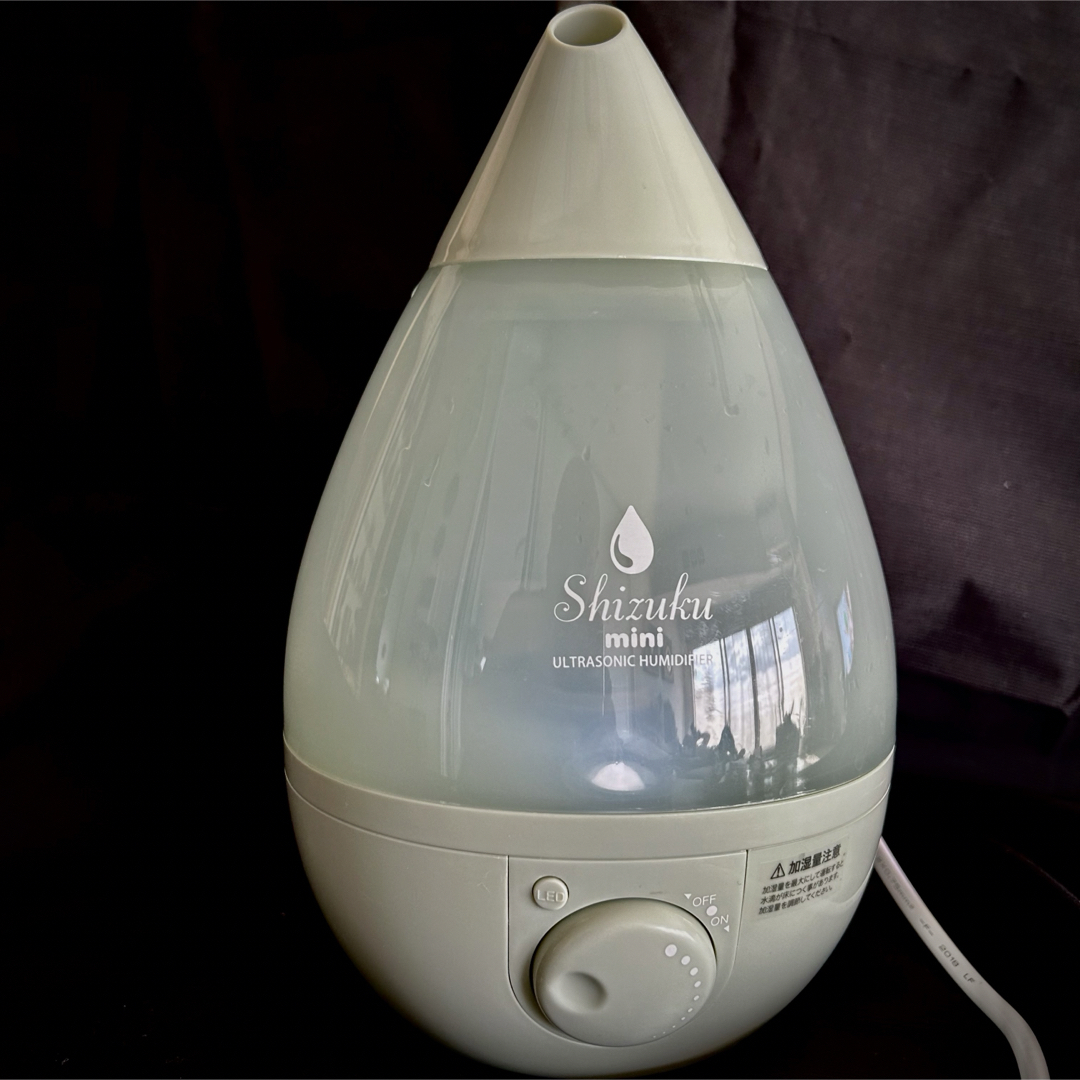 Apix(アピックス)の超音波式アロマ加湿器　Shizuku mini [グリーン] スマホ/家電/カメラの生活家電(加湿器/除湿機)の商品写真