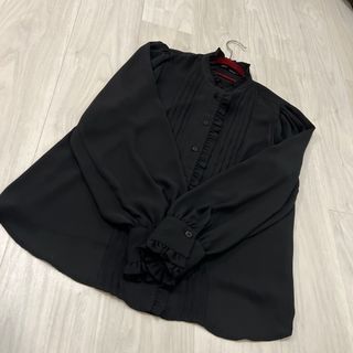 ザラ(ZARA)のZARA ブラウス　フリル　ボタン　透け感　シースルー(シャツ/ブラウス(長袖/七分))