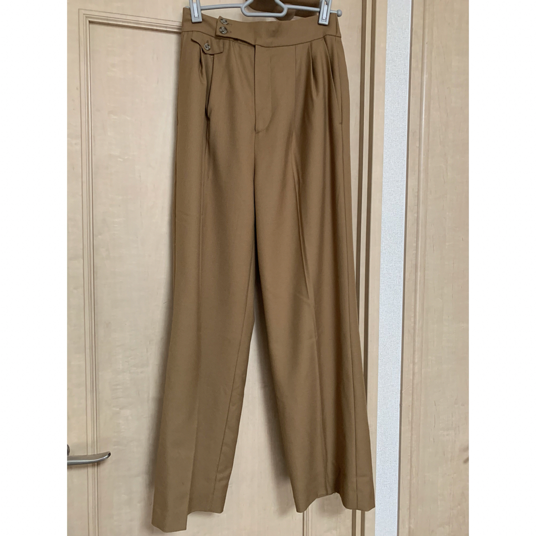 Ameri VINTAGE(アメリヴィンテージ)の美品 AMERI WOOL STRAIGHT PANTS 税込16,500円 レディースのパンツ(カジュアルパンツ)の商品写真