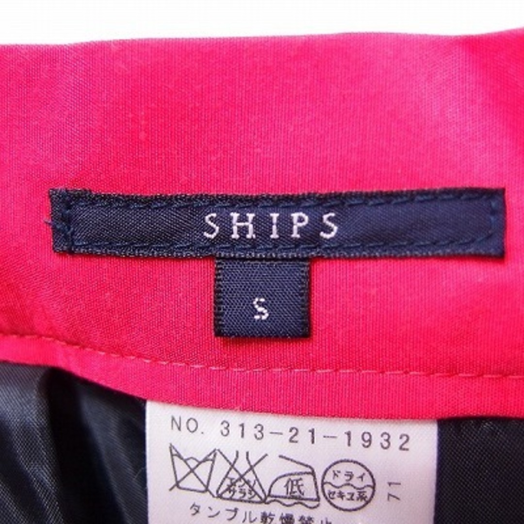 SHIPS(シップス)のシップス スカート ひざ丈 タック 無地 シンプル フレア 裏地付 S ピンク レディースのスカート(ひざ丈スカート)の商品写真