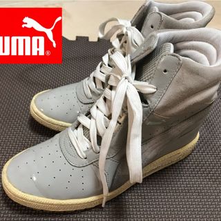 プーマ(PUMA)のプーマ　PUMA インヒールスニーカー　 シューズ 24㎝       (スニーカー)