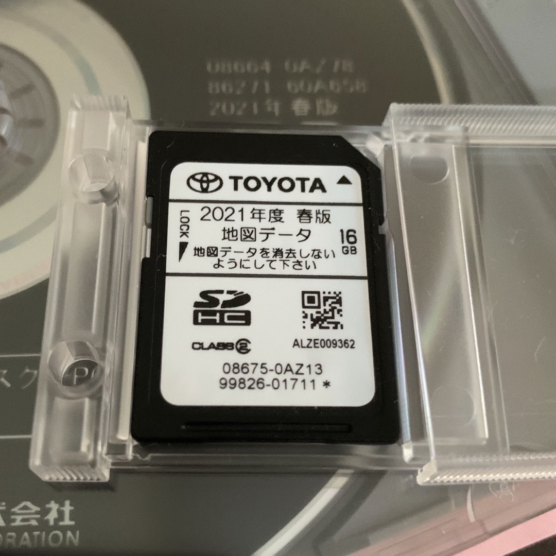 トヨタ純正ナビ NSZT-W62G 地図SD 2021年度春 - カーナビ