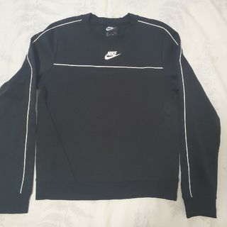 ナイキ(NIKE)のNIKE　スウェット　パーカー(パーカー)