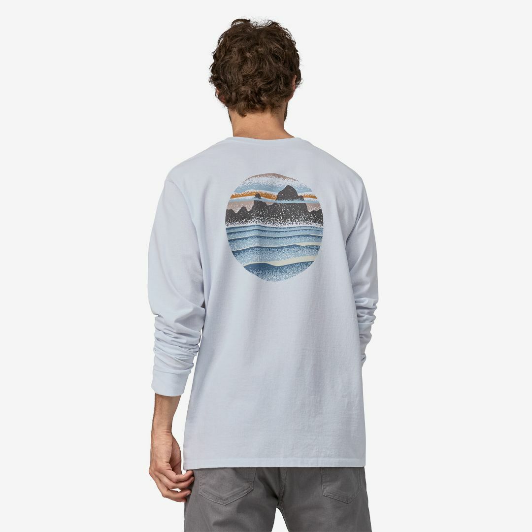 patagonia(パタゴニア)のパタゴニア　ロンT ロングT Tシャツ 白　L　新品未使用 メンズのトップス(Tシャツ/カットソー(七分/長袖))の商品写真