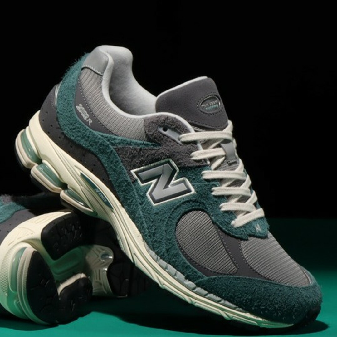 New Balance(ニューバランス)のnew balance 新作 M2002REMスニーカー レディースの靴/シューズ(スニーカー)の商品写真