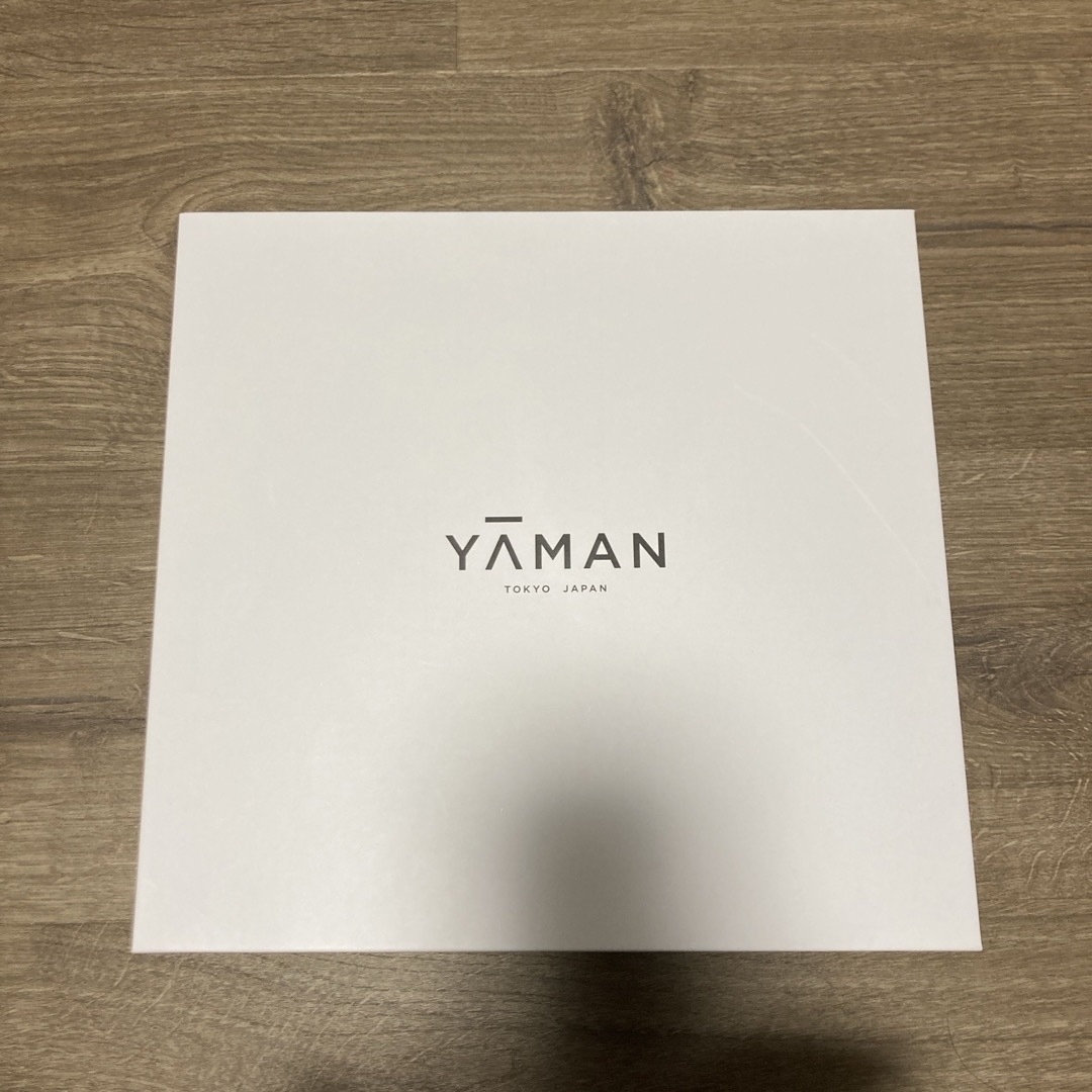 YA-MAN(ヤーマン)のさらに値下げ　YA-MAN  リフト　ドライヤー スマホ/家電/カメラの美容/健康(ドライヤー)の商品写真