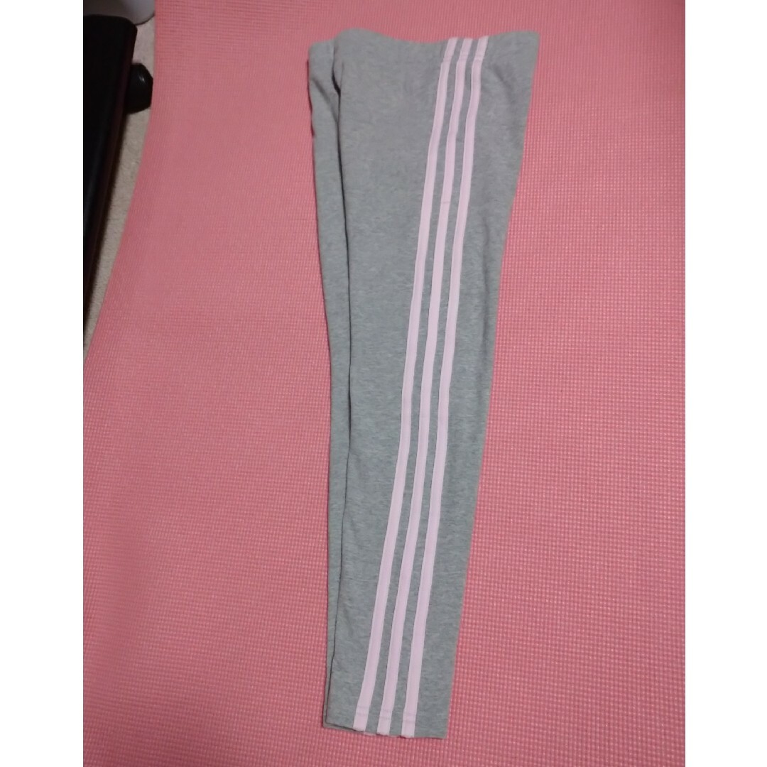 adidas(アディダス)のadidas 女児 スパッツ 140cm キッズ/ベビー/マタニティのキッズ服女の子用(90cm~)(パンツ/スパッツ)の商品写真