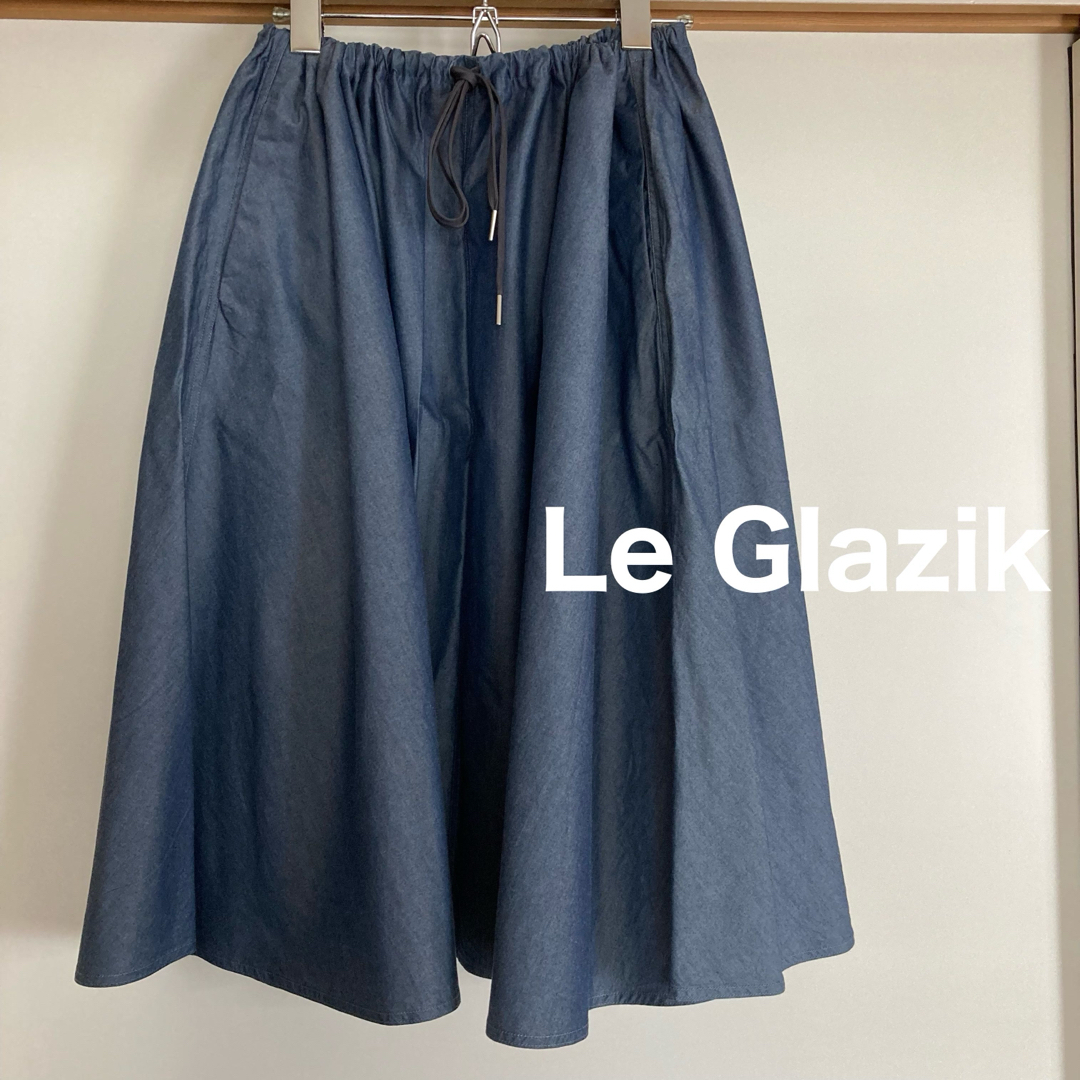 LE GLAZIK(ルグラジック)のLe Glazik ルグラジック デニムフレアスカート レディースのスカート(ひざ丈スカート)の商品写真