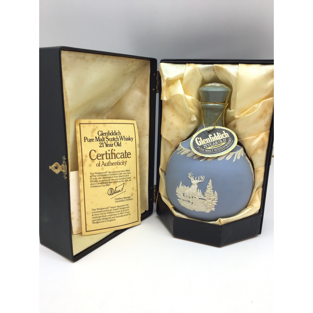 グレンフィディック(グレンフィディック)のGlenfiddich 21year old Wedgwood Decanter 食品/飲料/酒の酒(ウイスキー)の商品写真