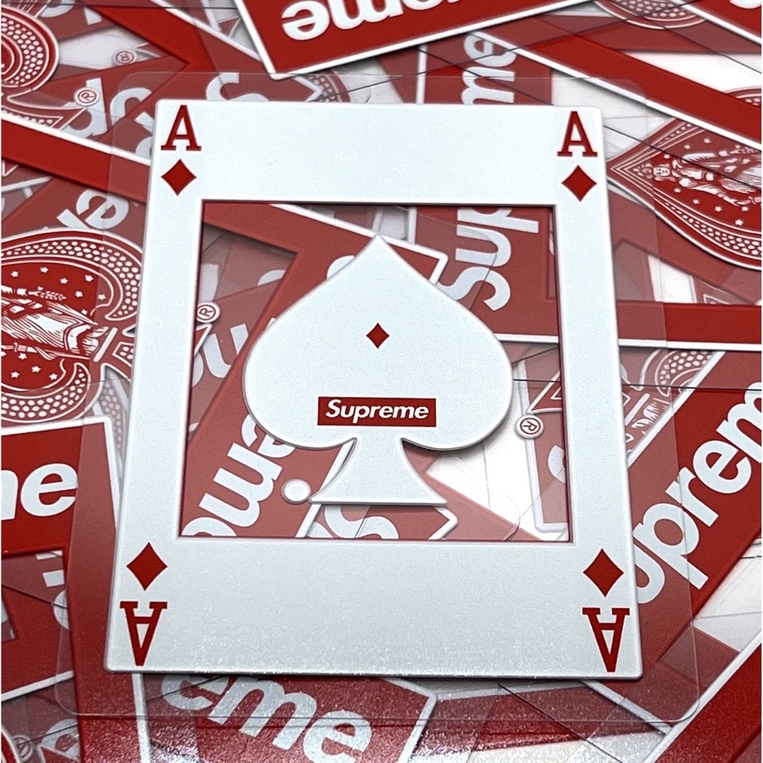 Supreme(シュプリーム)のSUPREME Sticker & Trump A Card 💝Supt5 メンズのファッション小物(その他)の商品写真