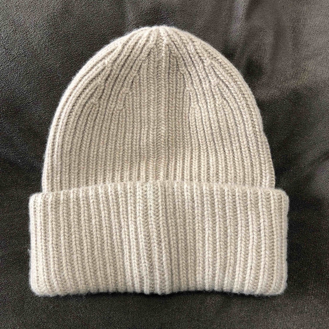MONCLER(モンクレール)のモンクレール　ニットキャップ　ニット帽　MONCLER PALM ANGELS レディースの帽子(ニット帽/ビーニー)の商品写真