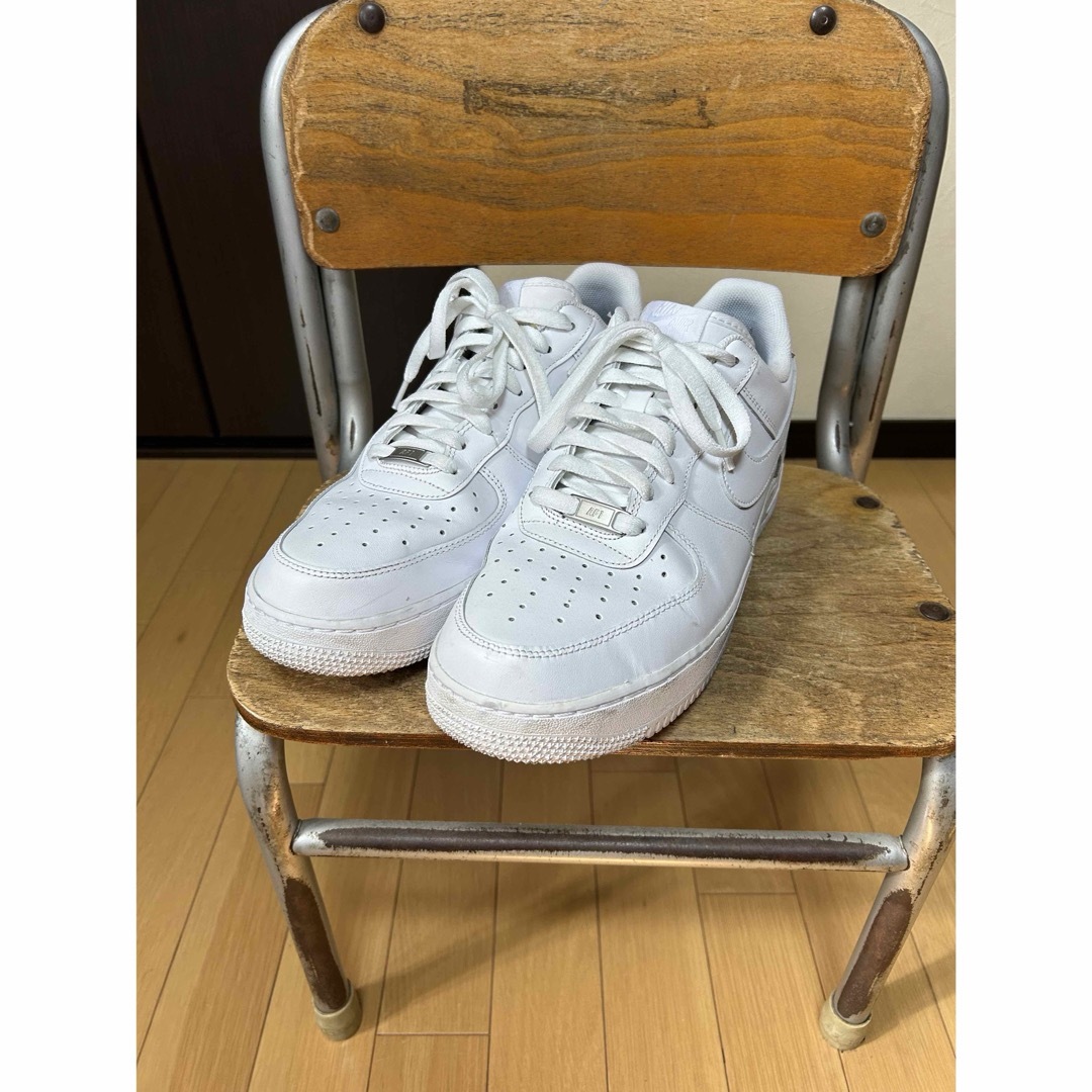 NIKE(ナイキ)のNIKE AIR FORCE1 White　ホワイト エアフォース1 30cm メンズの靴/シューズ(スニーカー)の商品写真