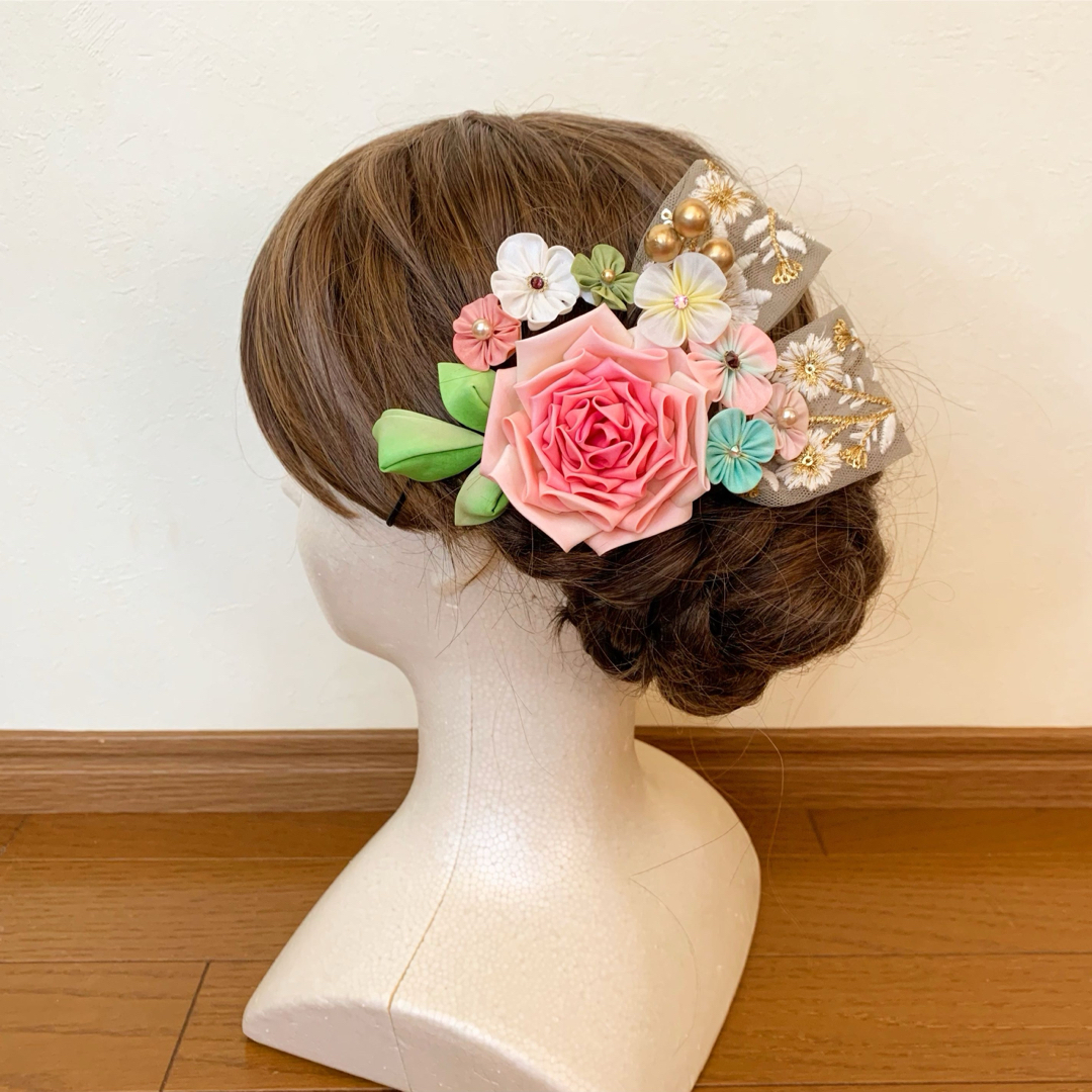 春色ブーケの髪飾りセット　つまみ細工　卒業式　成人式　結婚色　インドリボン ハンドメイドのアクセサリー(ヘアアクセサリー)の商品写真
