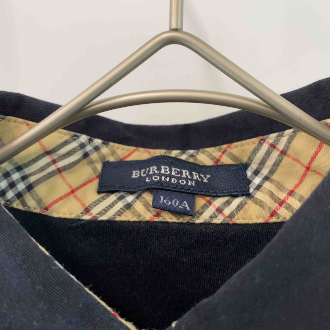 BURBERRY(バーバリー)のBURBERRY レディース バーバリー ブラック ワンポイント シンプル ポロシャツ レディースのトップス(ポロシャツ)の商品写真