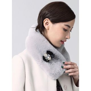 トッカ(TOCCA)のTOCCA BIJOUX FUR TIPPET マフラー　トッカ(マフラー/ショール)