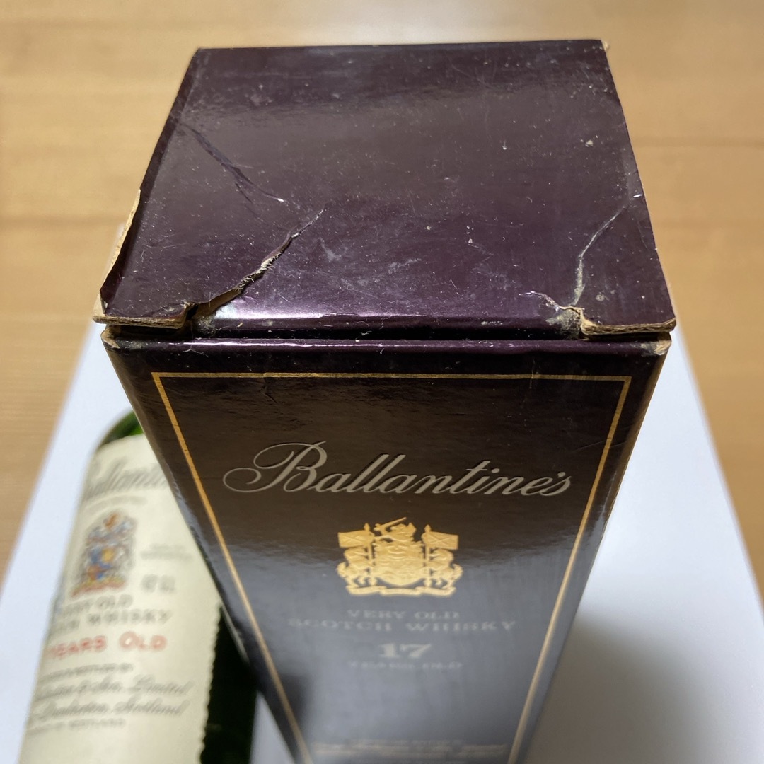 バランタイン(バランタイン)の古酒 Ballantine's バランタイン17年　未開封 食品/飲料/酒の酒(ウイスキー)の商品写真