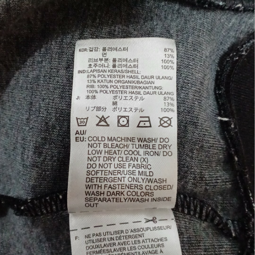 adidas(アディダス)のadidas アディダス メンズトラックジャケット XO トレフォイル ブラック メンズのトップス(ジャージ)の商品写真
