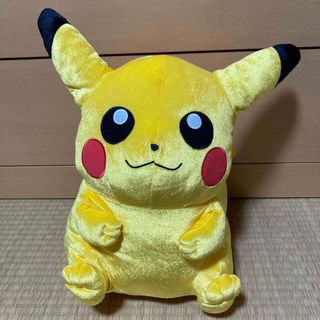 ポケモン(ポケモン)のピカチュウ　どーんとでっかいピカチュウぬいぐるみ2009(キャラクターグッズ)