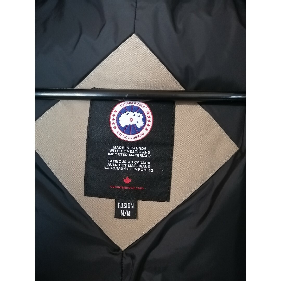 CANADA GOOSE(カナダグース)のカナダグース　ダウン　マクミラン　タン　ベージュ メンズのジャケット/アウター(ダウンジャケット)の商品写真