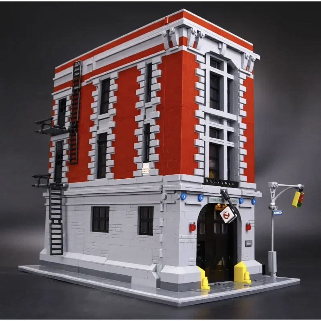 Lego(レゴ)のレゴ　大人気　ゴーストバスターズ　バックトゥザフューチャー　消防署本部　廃盤レア キッズ/ベビー/マタニティのおもちゃ(知育玩具)の商品写真