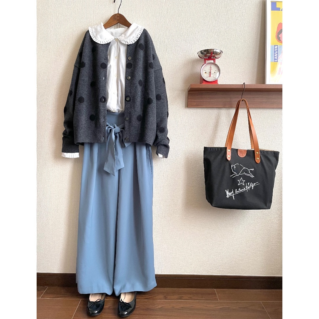 JOURNAL STANDARD(ジャーナルスタンダード)の【TimeSale】ジャーナルスタンダード★ローンフリルブラウス白 レディースのトップス(シャツ/ブラウス(長袖/七分))の商品写真