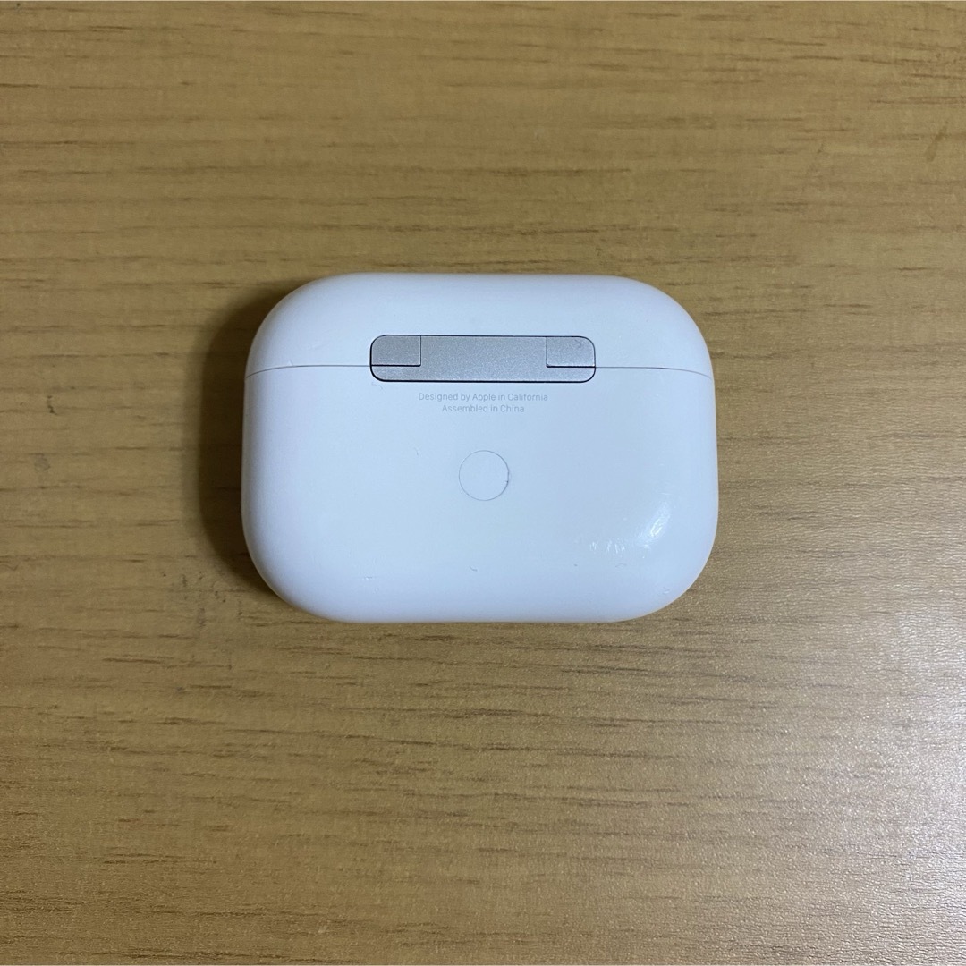 Apple(アップル)のApple AirPods Pro ノイズキャンセリング付完全ワイヤレスイヤホン スマホ/家電/カメラのオーディオ機器(ヘッドフォン/イヤフォン)の商品写真