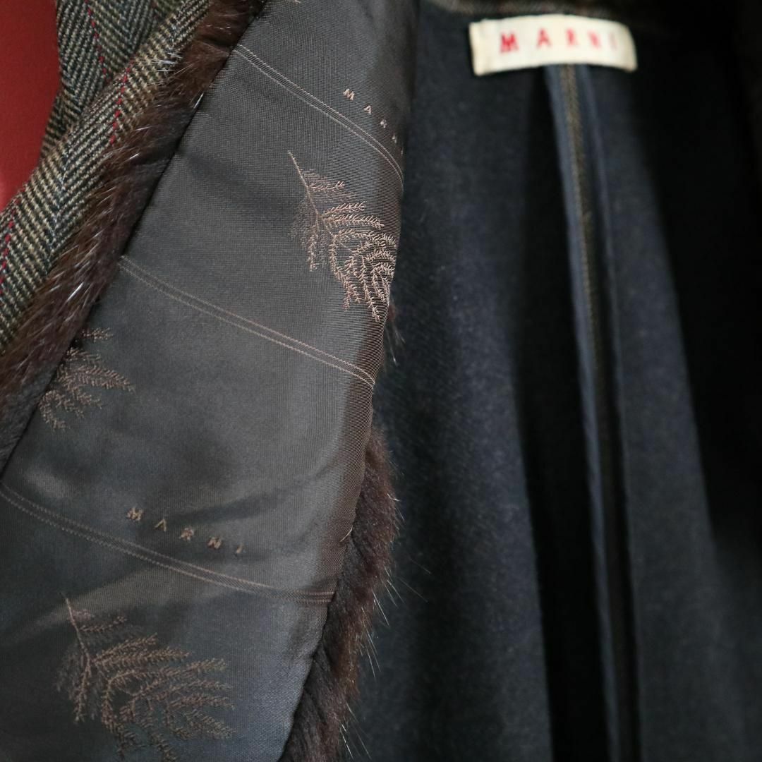 Marni(マルニ)の【極希少】MARNI マルニ 襟デザイン ミンクファー ロゴ チェスターコート レディースのジャケット/アウター(チェスターコート)の商品写真
