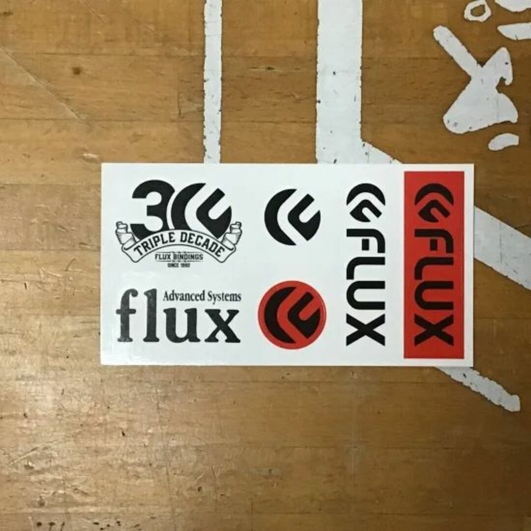 FLUX(フラックス)のFLUX フラックス ステッカーLOGO SHEET SET STICKER スポーツ/アウトドアのスノーボード(バインディング)の商品写真