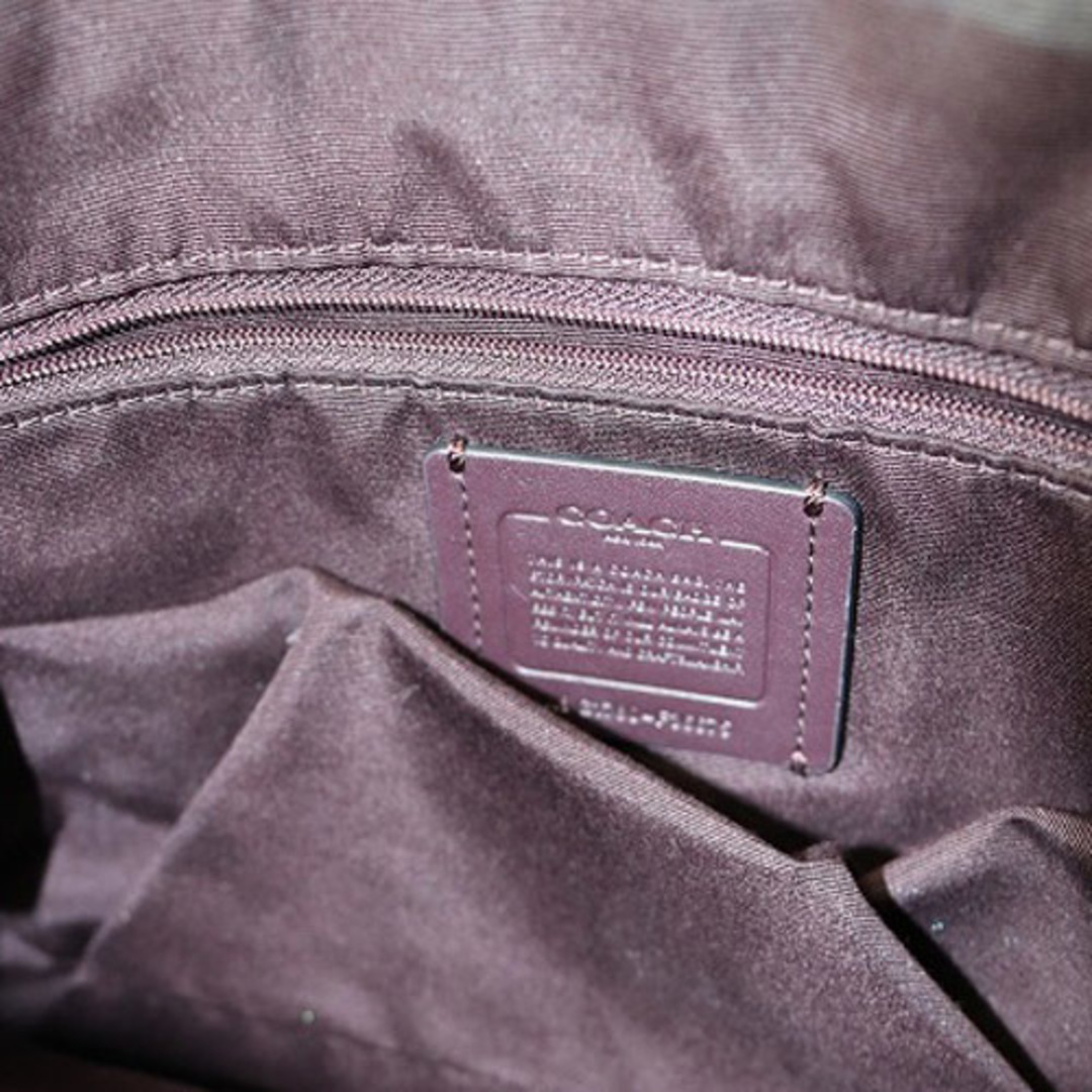 COACH(コーチ)のコーチ ペブルドレザー スモールケーシー ショルダーバッグ 紫 レディースのバッグ(ショルダーバッグ)の商品写真