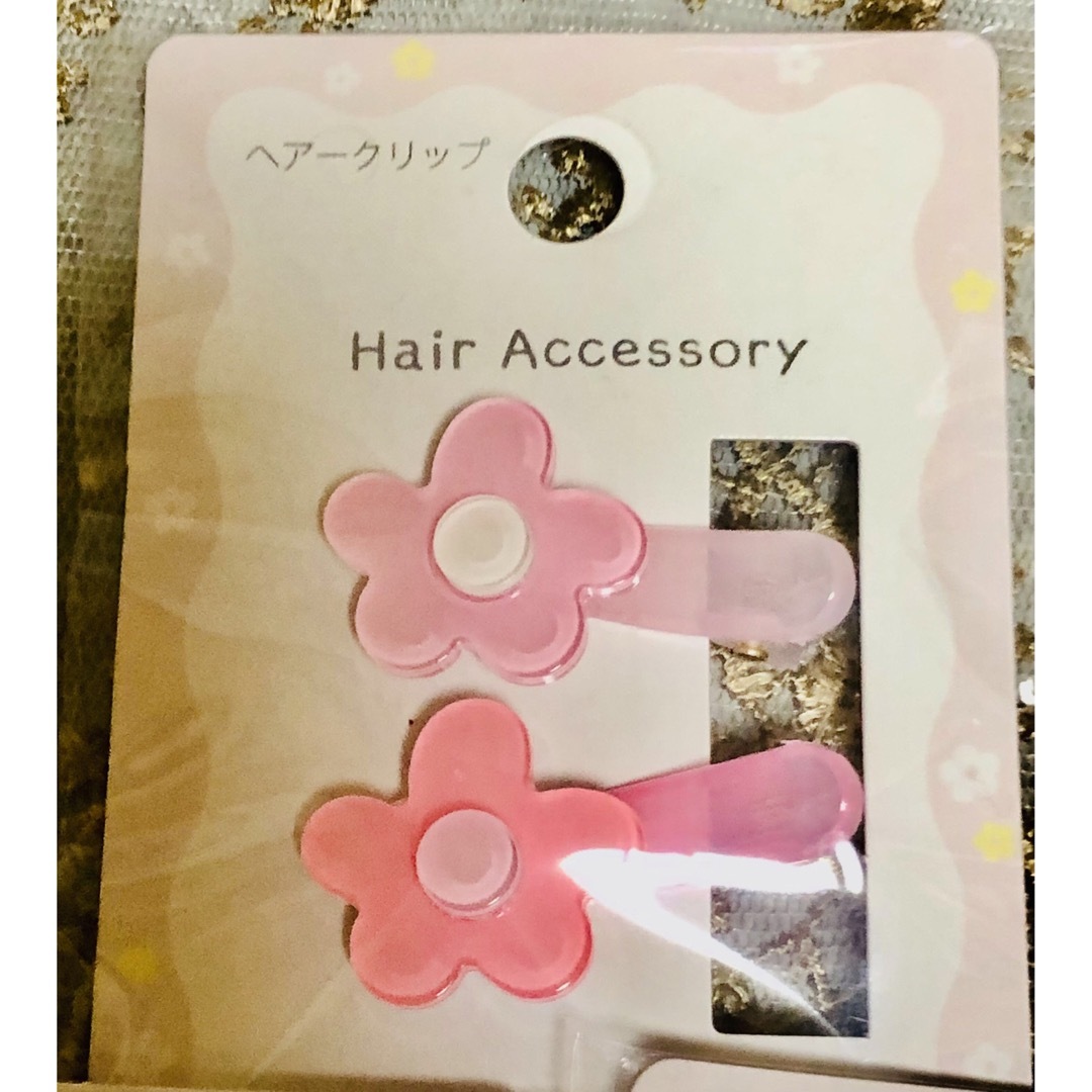 Seria(セリア)の新品 ミニヘアークリップ フラワー 3点セット セリア レディースのヘアアクセサリー(バレッタ/ヘアクリップ)の商品写真