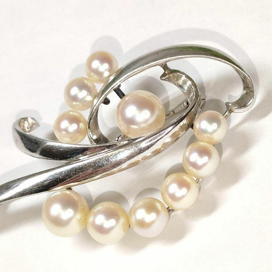 MIKIMOTO(ミキモト)のミキモト パール 真珠 ブローチ 10珠 シルバー M刻印 S刻印 アクセサリー レディースのアクセサリー(ブローチ/コサージュ)の商品写真