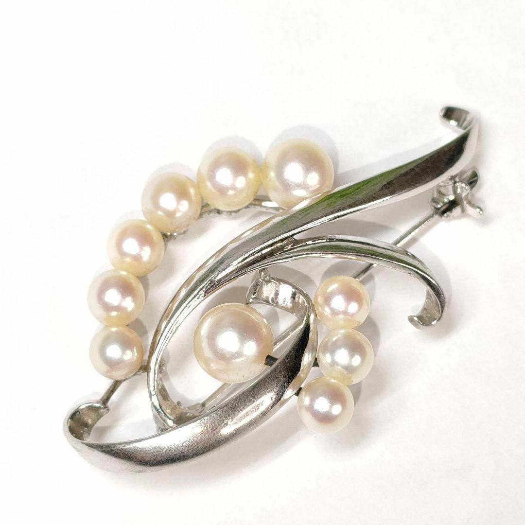 MIKIMOTO(ミキモト)のミキモト パール 真珠 ブローチ 10珠 シルバー M刻印 S刻印 アクセサリー レディースのアクセサリー(ブローチ/コサージュ)の商品写真