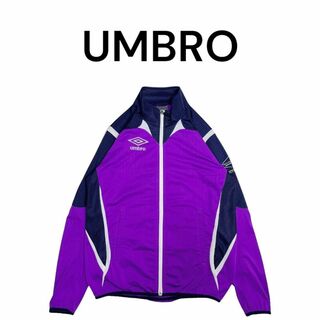 アンブロ(UMBRO)のUMBRO　ビッグプリント　ワンポイントロゴ刺繍トラックジャケット　アンブロ(ウェア)