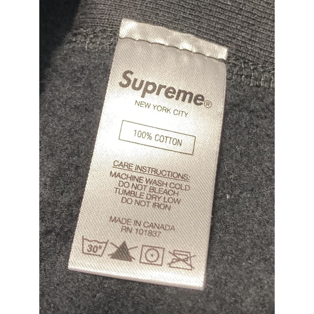 Supreme(シュプリーム)のSupreme Cross Box Logo Sweatshirt メンズのトップス(パーカー)の商品写真