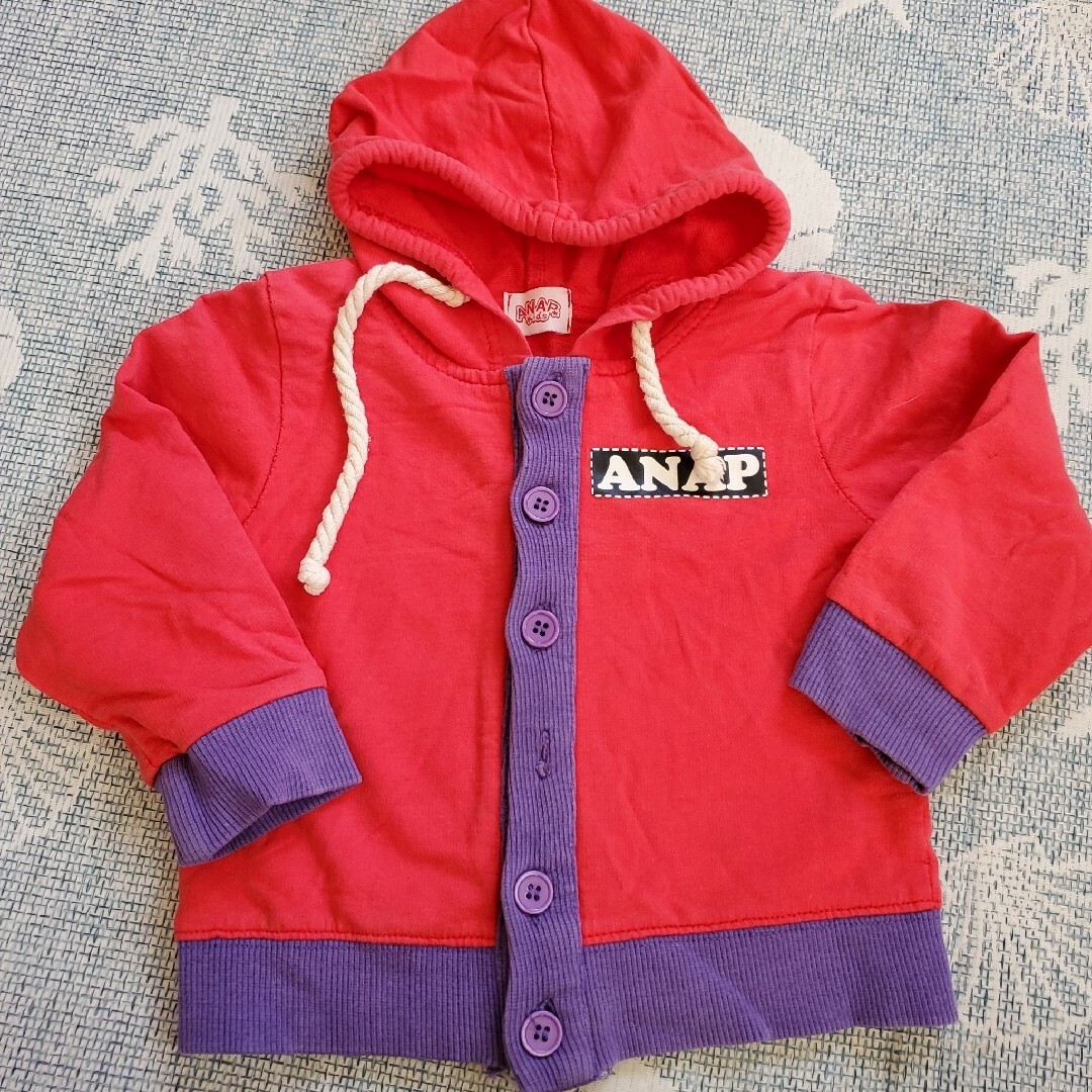 ANAP Kids(アナップキッズ)の90㎝ ANAPKIDS  同封半額 キッズ/ベビー/マタニティのキッズ服女の子用(90cm~)(ジャケット/上着)の商品写真