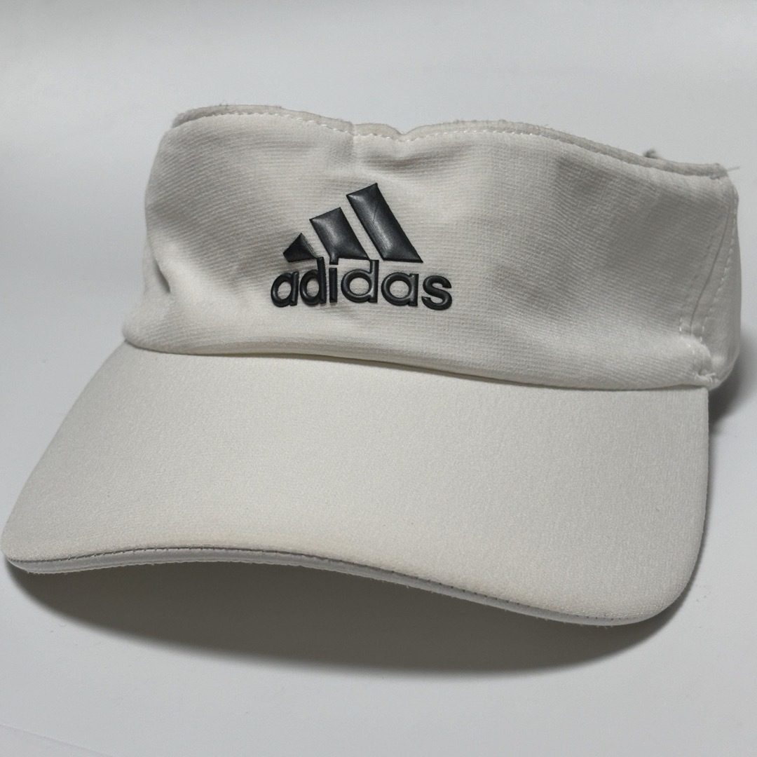 adidas(アディダス)のadidas アディダス サンバイザー　 ゴルフ　テニス レディースの帽子(その他)の商品写真