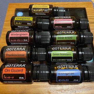 ドテラ(doTERRA)の🉐3連休限定【開封済み】ドテラ　9本セット　15ml(エッセンシャルオイル（精油）)