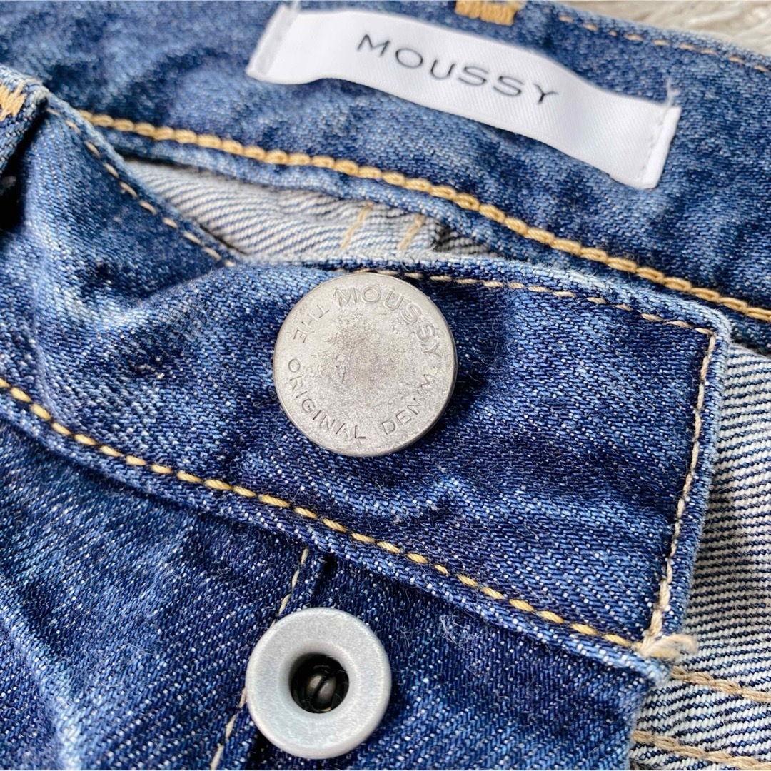 moussy(マウジー)の【美品】マウジー デニム ジーンズ テーパード ダメージ クラッシュ 6080 レディースのパンツ(デニム/ジーンズ)の商品写真