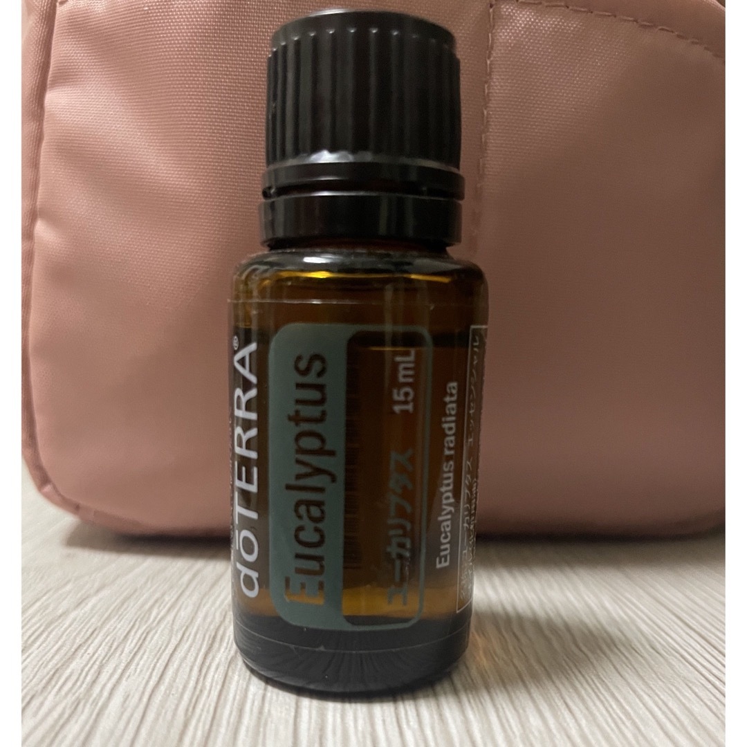 doTERRA(ドテラ)のドテラ　精油　ユーカリプタス　15ml コスメ/美容のリラクゼーション(エッセンシャルオイル（精油）)の商品写真