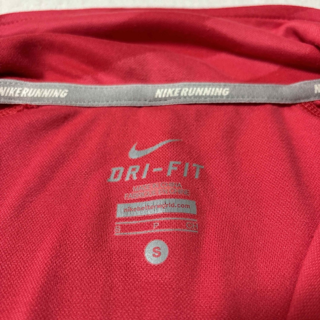 NIKE(ナイキ)のNIKE ナイキ　レディース　DRI-FIT ロングスリーブ　2枚　S スポーツ/アウトドアのランニング(ウェア)の商品写真