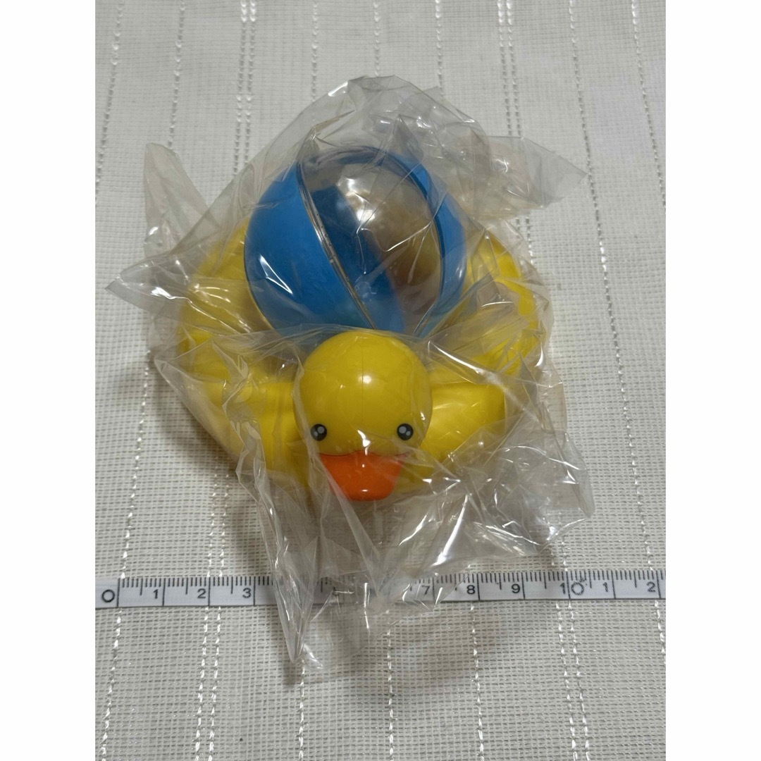 Flooty  Duck  pepper&salt shaker インテリア/住まい/日用品のキッチン/食器(収納/キッチン雑貨)の商品写真