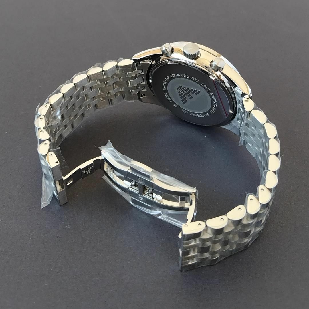 Emporio Armani(エンポリオアルマーニ)のシルバー/ブラック新品メンズ腕時計EMPORIO ARMANIクロノグラフ日付 メンズの時計(腕時計(アナログ))の商品写真