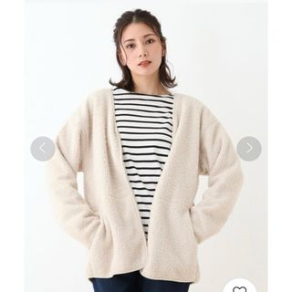 シューラルー(SHOO・LA・RUE)の【美品】Vネックボアフリース/SHOO ・LA・RUE(ノーカラージャケット)